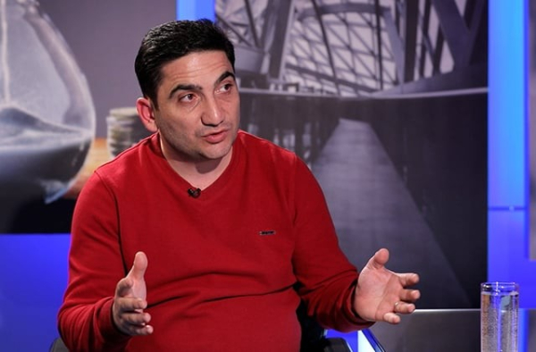 «ՔՊ-ն պարտվում է Փարաքար համայնքի բոլոր 9 գյուղերում». Նաիրի Հոխիկյան