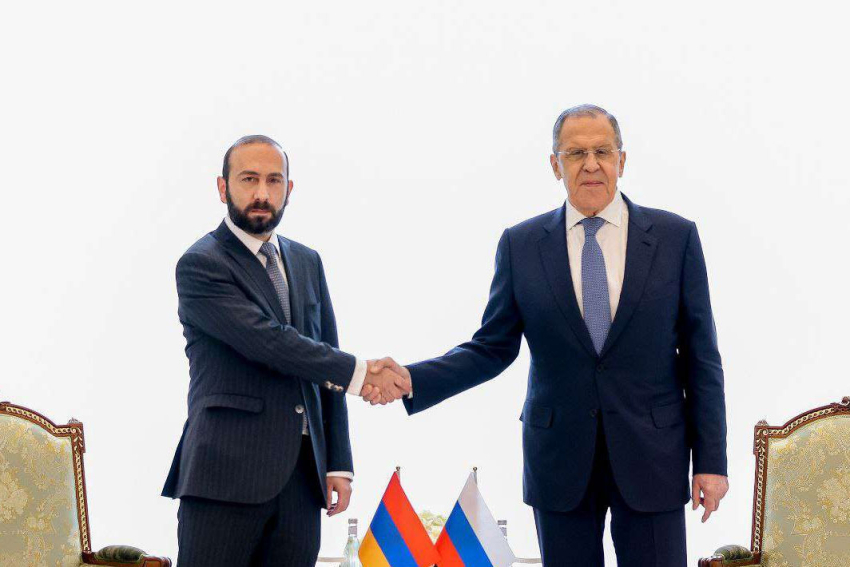 Կկայանա Միրզոյան-Լավրով հանդիպում