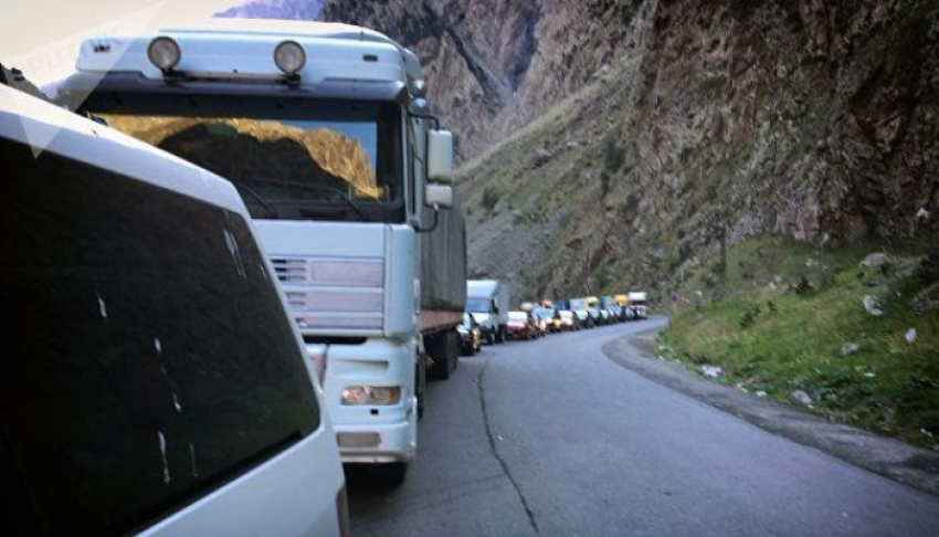 Քննարկվել են Վրաստանի տարածքով հայկական կոնյակով բեռնված մեքենաների արագ և անխոչընդոտ անցմանը հարցը
