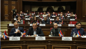 «Հրապարակ». Ընդդիմությունն էլ է քարոզարշավ սկսել