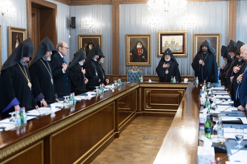 Գերագույն հոգևոր խորհրդի ժողովի օրակարգում ընդգրկված են ապօրինաբար ազատազրկված եկեղեցականների և հայորդիների նկատմամբ ընթացող իրավական գործընթացներին առնչվող հարցեր