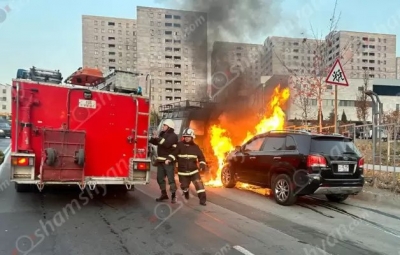 Արտակարգ դեպք՝ Երևանում. «Kia»-ում հրդեհ է բռնկվել. կրակն ու ծուխը տեսանելի էին մի քանի 100 մետրից