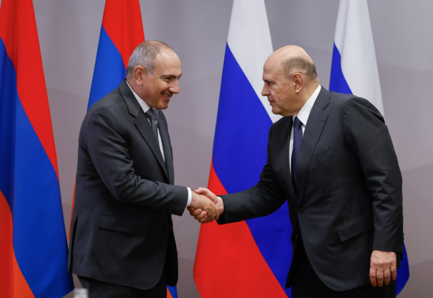 Ռուսաստանի վարչապետ Միշուստինը Ալթայի Հանրապետությունում հանդիպել է Փաշինյանի հետ