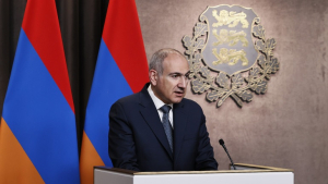 Տպավորիչ է, որ ԼՂ-ն կորցնելուց հետո շարունակում եք մնալ վարչապետ․ էստոնացի լրագրողը՝ Փաշինյանին