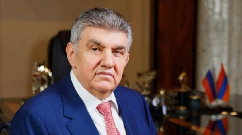 Նիկոլ Փաշինյանը կարող է հուշագիր ստորագրել այսպես կոչված Զանգեզուրի միջանցքի վերաբերյալ, սակայն դա չի համապատասխանում Հայաստանի շահերին. Արա Աբրահամյան