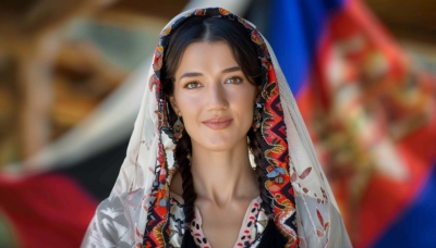 Ալբանիայի պատմության մեջ առաջին արհեստական ինտելեկտի նախարարը կդառնա «մայր». երկրի վարչապետը հայտարարել է, որ սպասում է 83 «երեխայի»