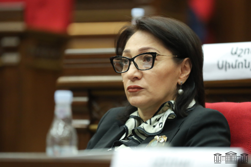 Թե՛ Ավինյանը, թե վարչական շրջանի ղեկավարը պետք է հրաժարական ներկայացնեն, ավելին՝ Ավինյանը վաղուց պետք է հրաժարական ներկայացներ. Լիլիթ Գալստյան