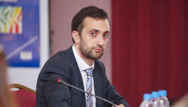 «Անկախ դիտորդի» դիտորդին հեռացրել են Գյումրիի 31/37 տեղամասից․ հանցագործության մասին հաղորդում կներկայացնենք․ Դանիել Իոաննիսյան