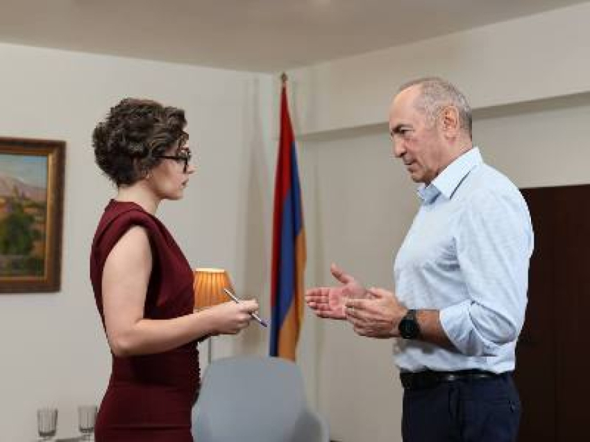 Արդեն խոստումը տվել են, խոսքը միջանցքի մասին է. Ռոբերտ Քոչարյան