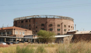 Ահազանգ եմ ստացել Նուբարաշեն ՔԿՀ-ից, որ 5-րդ հարկում բոլոր ցմահ դատապարտյալների ջարդ է կազմակերպվել. իրավապաշտպան