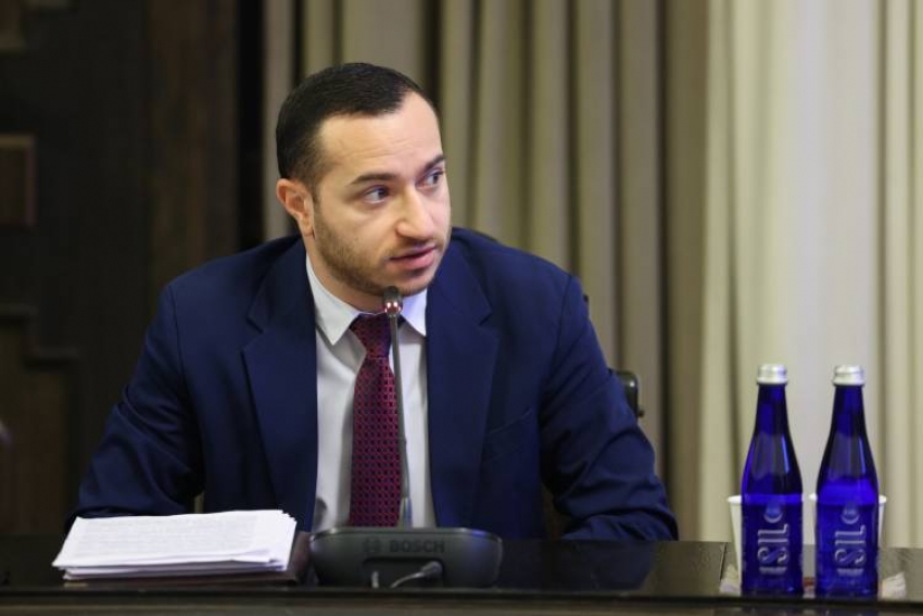 «Շողակաթը» մասնակցելու է մրցույթին և շարունակելու է հեռարձակվել. նախարար