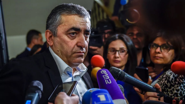 Նախապատրաստում են, որ ասեն՝ Մեղրին մենք չտվեցինք, արդեն տված էր. Արմեն Ռուստամյան