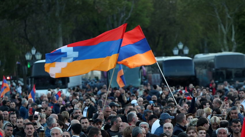 «Իրավունք». Արցախցիներին տրվել է «նա ստարտ» հրահանգ. «Ամեն րոպե պատրաստ եղեք»