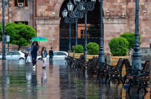 Ինչո՞ւ Երևանում «ցեխային անձրև» տեղաց․ Շրջակա միջավայրի նախարարության պարզաբանումը