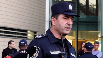 Եթե ծանոթին դիմավորելու համար 1000 հոգի մարդ ա գալիս, էդ ժամանակ մենք ենք գալիս, կարգն ենք պահում