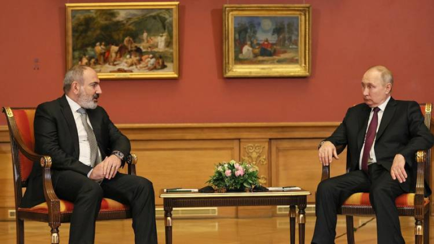 «Հրապարակ». Ինչո՞ւ է մեկնում Մոսկվա