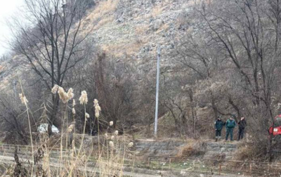 Ով է Կիևյան կամրջից իրեն ցած նետած տղամարդը և ինչ է թողել մեքենայում․ ArmLur.am