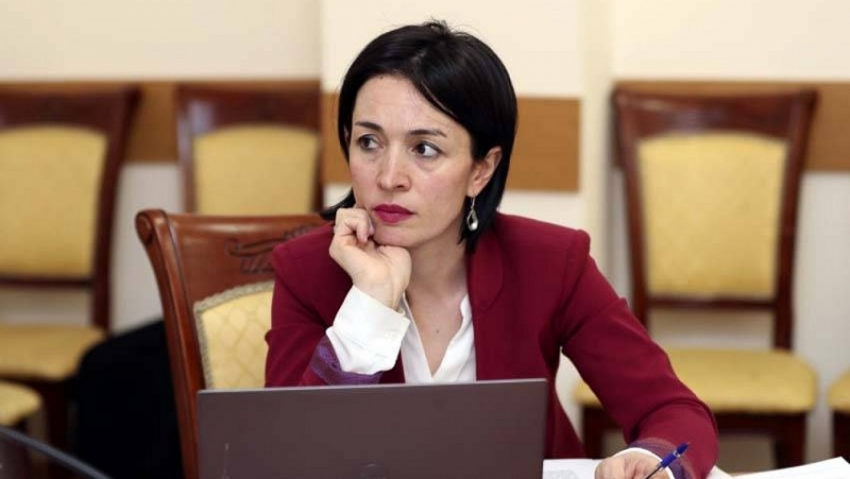 Ժաննա Անդրեասյանի դեմ բունտ է հասունանում. նրա վարքագիծը պետք է քննվի ՔՊ վարչությունում. «Ժողովուրդ»