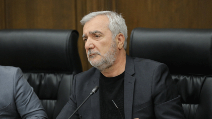 Ես կյաժ չեմ, սպիտակ եմ. վիրավորական բան չեմ ասել լրագրողին. Անդրանիկ Քոչարյան