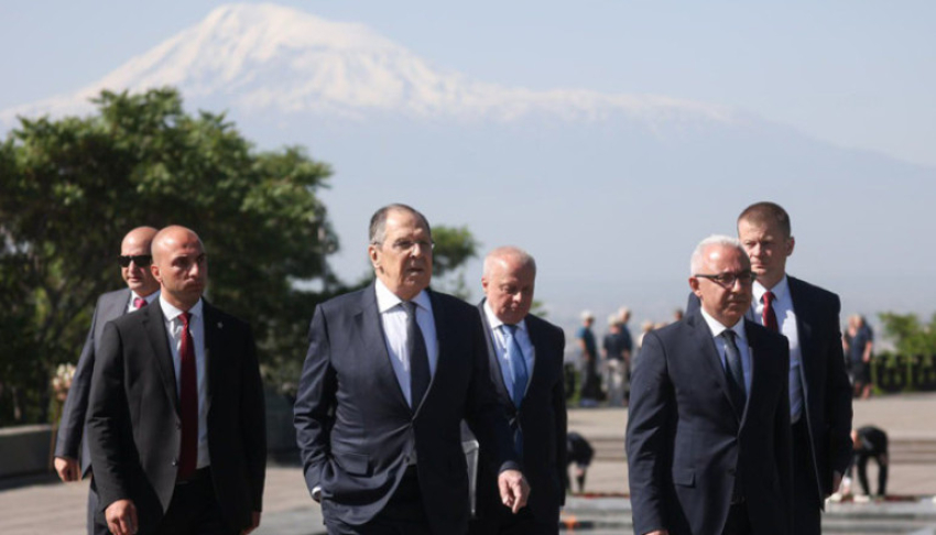 Լավրովի այցի ծրագրից Ծիծեռնակաբերդ այցելությունը չի հանվել հայկական կողմի նախաձեռնությամբ. ՀՀ ԱԳՆ