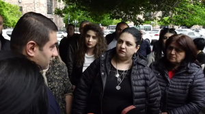 Մի արեք այնպես, որ մենք պայքարենք, հասցնենք հեղափոխության.տնտեսվարող