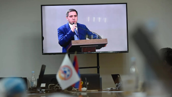 Ուժայինները հետաքրքրված են ՀՖՖ–ով, հնարավոր են ձերբակալություններ. «Ժողովուրդ»