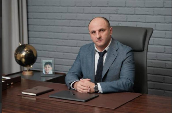 Միջնորդավորված եմ խոսել Մարտուն Գրիգորյանի հետ. եթե մեզ պաշտոն էլ առաջարկեն, հրաժարվելու ենք. Կարեն Սիմոնյան