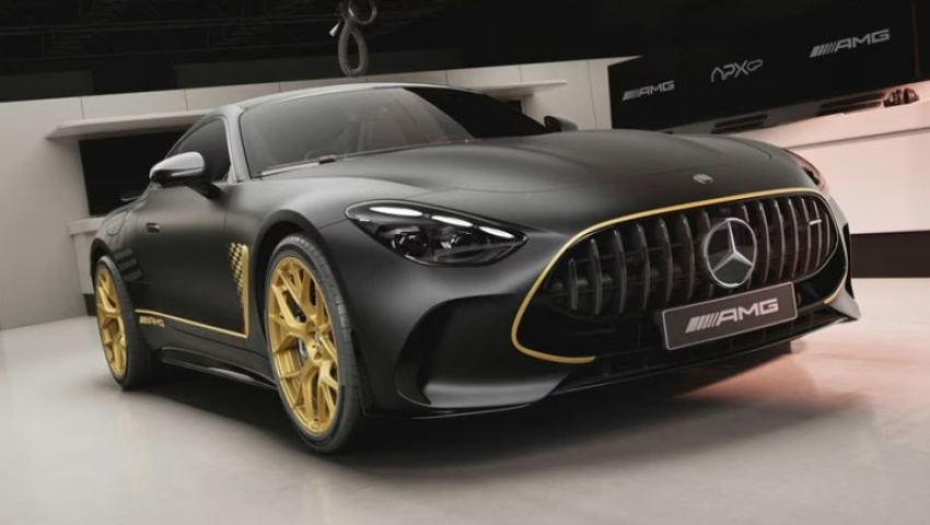 Ներկայացվել է հատուկ Mercedes-AMG GT-ն՝ նվիրված Բրեդ Փիթի մասնակցությամբ ֆիլմին (լուսանկարներ)