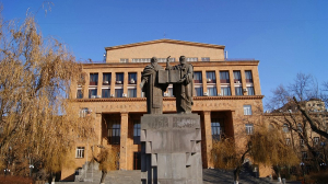 ԵՊՀ-ում այսօր դասերը կանցկացվեն հեռավար ձևաչափով. քննությունները կտեղափոխվեն