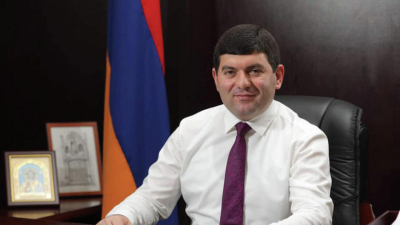 Հարգելի հայրենակիցներ, ուղևորվում ենք օդանավակայան դիմավորելու Ամենայն Հայոց Վեհափառ Հայրապետին․ Դավիթ Համբարձումյան