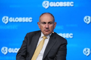 Այժմ խորհրդակցում ենք Ադրբեջանի հետ՝ խաղաղության համաձայնագիր ստորագրելու համար․ Փաշինյան