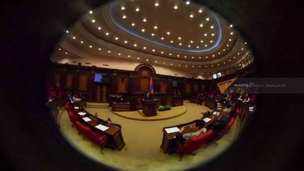 Բանակցություններում քննարկվո՞ւմ է ադրբեջանցիների «վերադարձը» ՀՀ. պատգամավորների կարծիքները
