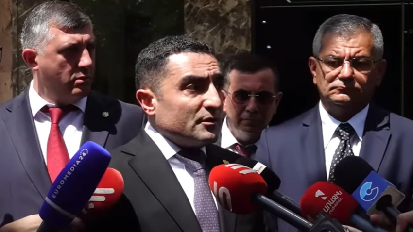Չեմ կարող երաշխավորել, թե սակագինը որ ուղղությամբ կգնա. Ռոմանոս Պետրոսյան