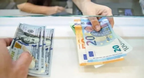 Դոլարի ու եվրոյի փոխարժեքները նվազել են