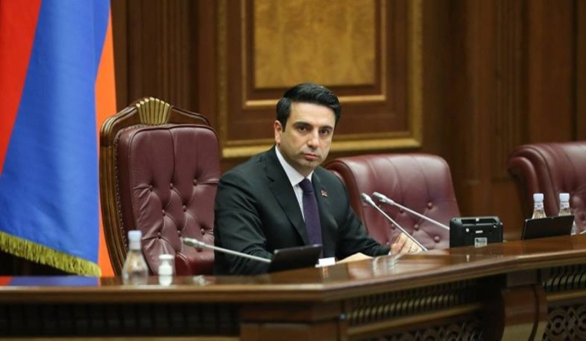 ԱԺ նախագահը հայտարարություն է տարածել Արսեն Թորոսյանի հրաժարականի դիմումի մասին