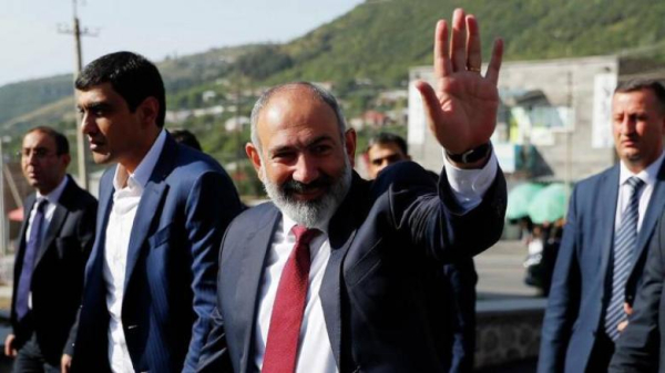 «Հրապարակ». Սյունիքի համայնքապետերը ջերմ շփվել են Փաշինյանի հետ, ճաշել միասին