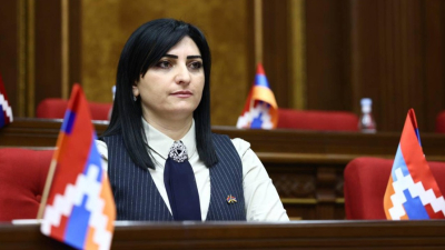 ԱԺ նախագահին տեղեկացրել եմ, որ ՔՊ խմբակցության քարտուղար Արթուր Հովհաննիսյանը խանգարել է իմ ճեպազրույցը․ Թովմասյան