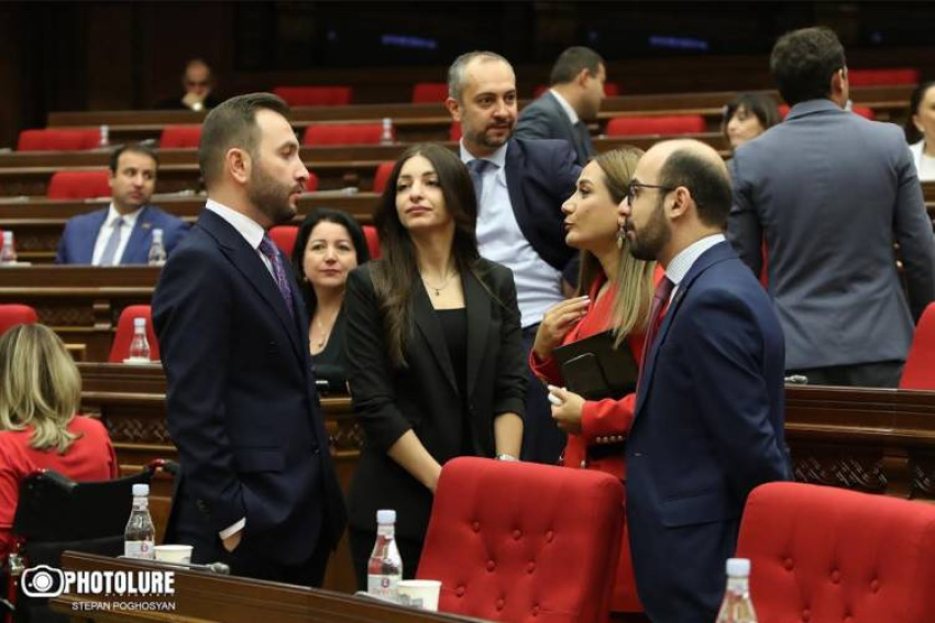 Փաշինյանը ցուցակ է կազմում. «Հրապարակ»