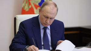 ՌԴ քաղաքացիություն չունեցող անձանց իրավունք կտրվի պայմանագրային հիմունքներով ծառայել ռուսական բանակում. Պուտինը ստորագրել է օրենքը