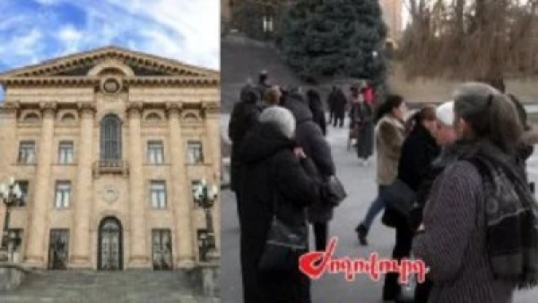 «Ժողովուրդ». Անհետ կորածների ծնողներին ԱԺ-ն «բանտարկել» էր օթյակում՝ ապակիներով փակված