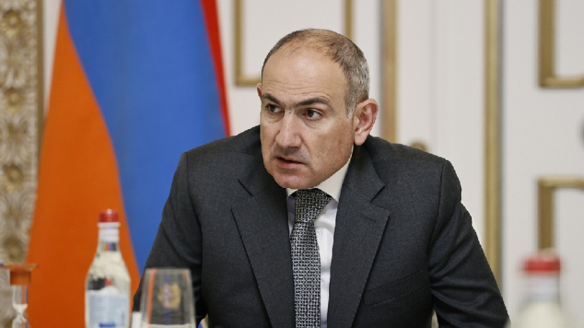 Եվս մեկ աստվածաշնչյան պատվիրան խախտեց «սրբազանը»՝ հնազանդություն իշխանություններին. Փաշինյան
