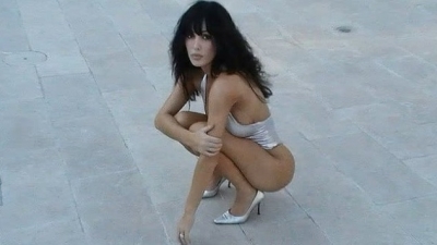 Բիանկա Սենսորին թողարկում է իր սեփական նորաձևության ապրանքանիշը վիճահարույց «մերկ» հագուստներով «ելույթներից» հետո