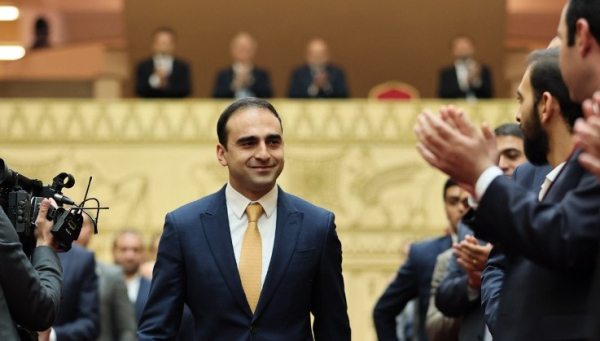 Ավինյանն էլի սխալվեց. կրկին «գցել է ոտքին». «Իրավունք»