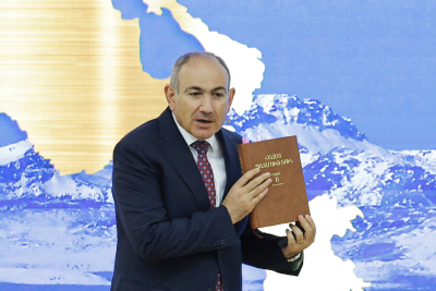 Տերը չի կարող պատահական տեղ իջել. նա իջել է այդտեղ, որովհետև մայրաքաղաքն էր Վաղարշապատը. Նիկոլ Փաշինյան